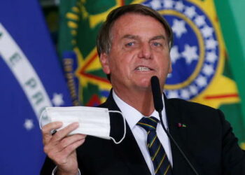 (Presidente Jair Bolsonaro)