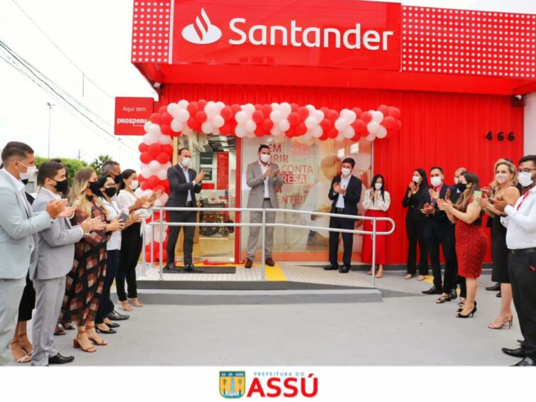 Assú: Prefeitura prestigia inauguração da agência do Banco Santander no  município - Portal Radar RN