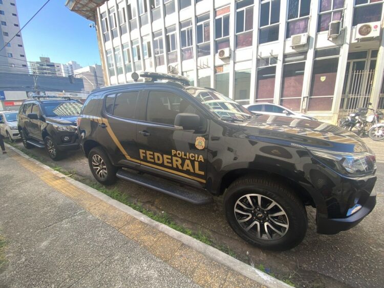 Operação da PF e CGU cumpre mandados de busca na Sesap e investiga contratos de UTI Covid — Foto: Kléber Teixeira/Inter TV Cabugi