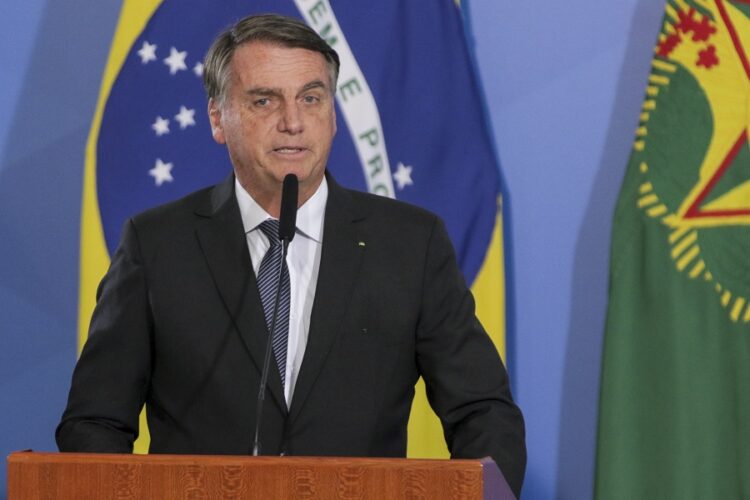 O presidente da República, Jair Bolsonaro, durante cerimônia de cumprimentos aos oficiais-generais promovidos,no Palácio do Planalto