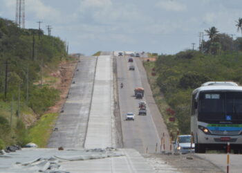 Acidente aconteceu na tarde de segunda-feira (23) em Marcelino Vieira, no Alto Oeste potiguar — Foto: Redes sociais