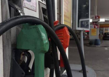 Petrobras reajusta em 12% o preço da gasolina nas refinarias a partir desta quinta-feira