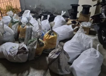 Polícia localiza uma tonelada em cabos de cobre e fibra ótica furtados e prende dois suspeitos de receptação no RN