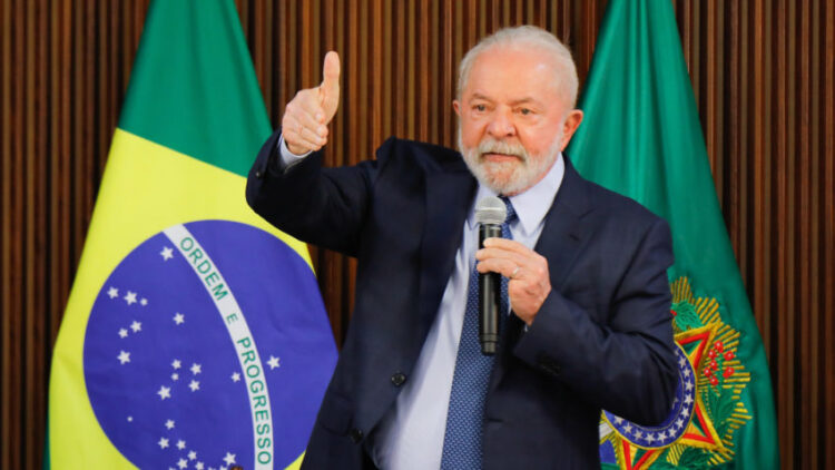 Presidedente Lula da Silva durante reunião com governadores e ministros, no Palácio do Planalto. | Sérgio Lima/Poder360 27.jan.2023