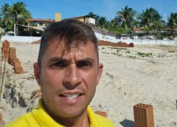 Empresário Fabiano Galvão no canteiro de obras do Bolsonaro Beach. Foto: Reprodução