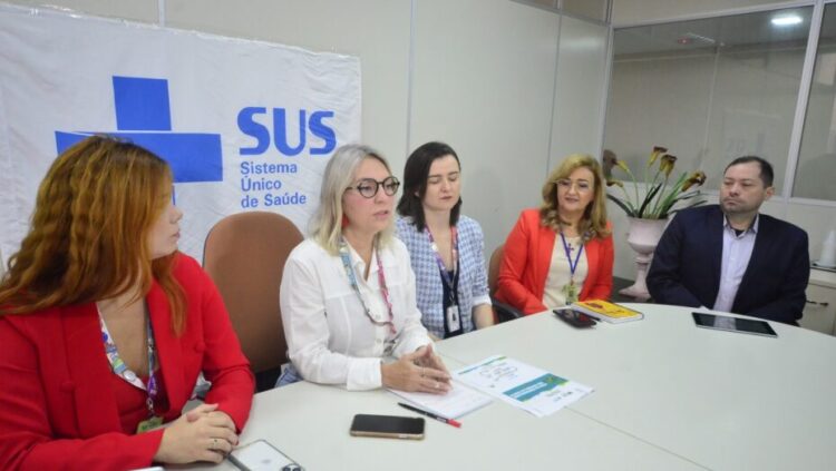 Outros 1,6 mil trabalhadores da rede de hospitais contratados também receberão valores - Foto: José Aldenir/Agora RN