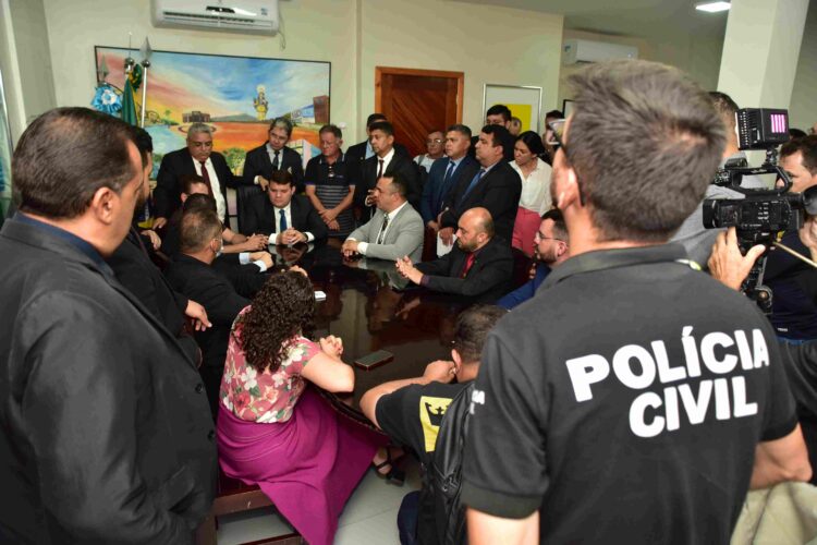 Polícia Civil foi recebida hoje na Câmara Municipal de Mossoró (foto: Edilberto Barros/CMM)