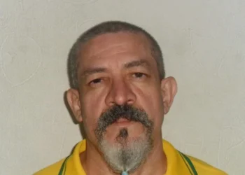 Arivone Gonçalves da Silva, o "Cabeludo" foi condenado por um duplo homicídio e é acusado por uma série de crimes | Foto: Cedida/PCRN