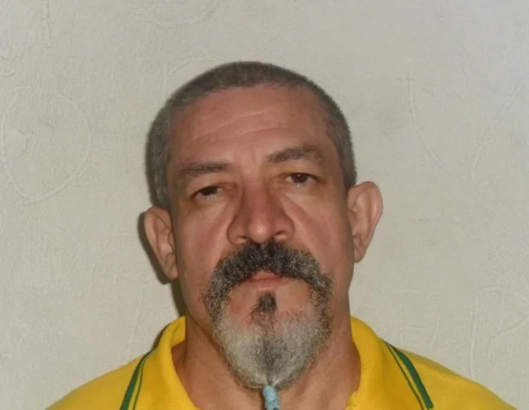 Arivone Gonçalves da Silva, o "Cabeludo" foi condenado por um duplo homicídio e é acusado por uma série de crimes | Foto: Cedida/PCRN