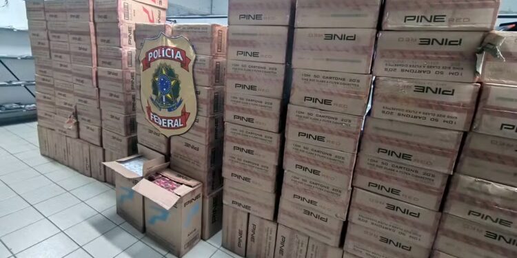 Carga de cigarros contrabandeados é achada e apreendida pela PF e PM no RN