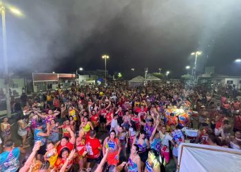 Carnaval de Porto do Mangue atrai multidão e movimenta economia local