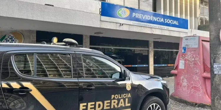 Presidente do INSS é afastado em operação que apura fraude de R$ 6,3 bilhões com alvos no RN