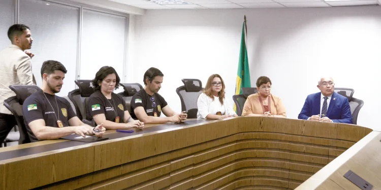 Polícia Civil investiga esquema de falsificação de contratos de escolas no RN