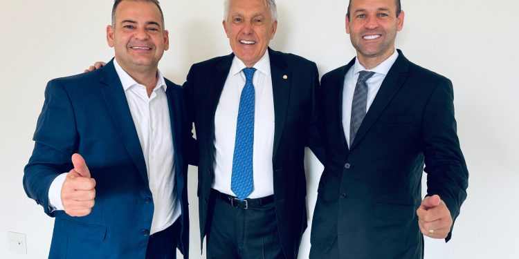 Prefeito Sabino cumpre agenda administrativa em Brasília e garantem novos recursos para Apodi