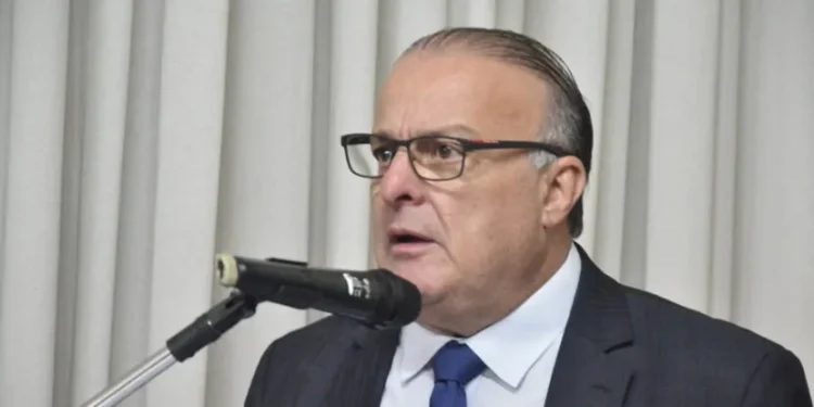 Paulinho Freire envia à Câmara projeto que dá mais transparência às emendas de vereadores em Natal