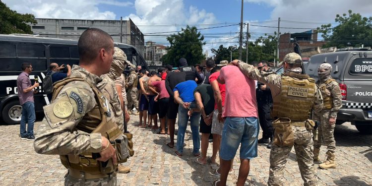 Operação contra facções criminosas prendeu 32 pessoas no RN