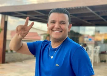 Prefeito de Guamaré é agredido durante evento; motivação teria sido promessa de emprego