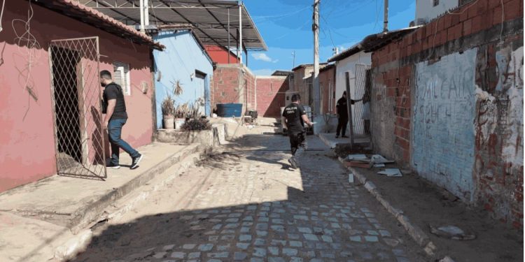 Homem é encontrado morto a tiros em residência no bairro Ouro Negro em Mossoró
