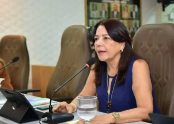 Justiça condena ex-prefeita de Monte Alegre por conceder gratificações irregulares a servidores
