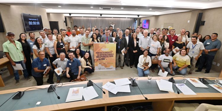 Audiência ressalta importância econômica e ambiental da criação de abelhas no RN