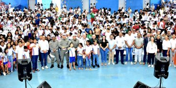 705 alunos da rede municipal de São Gonçalo recebem certificação de patrulheiros mirins do PROJETE 2025