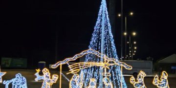 “São Gonçalo Iluminado” vai além da beleza do Parque das Fontes e leva iluminação natalina para 30 bairros e comunidades