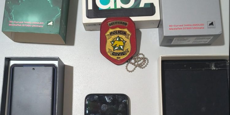 Polícia do RN investiga homem por gravar mulher nua e exigir sexo virtual para não divulgar imagens