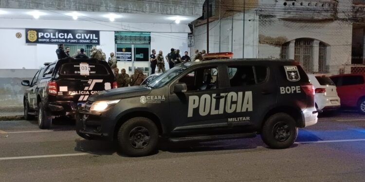 PMs são presos por suspeita de tentativa de homicídio contra vereadora de Caraúbas