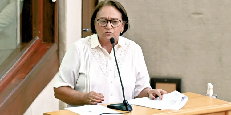 Fátima confirma desistência de candidatura ao Senado e seguirá no Governo do RN