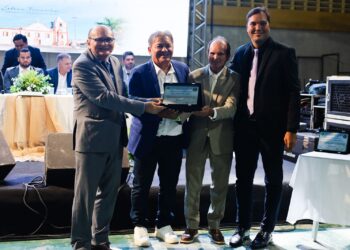 Advogado e ex-Juiz do Tribunal Regional Eleitoral/RN, Dr. Nilo Ferreira Pinto Jr recebe Título de Cidadão de Arez-RN