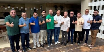 Neilton Diógenes recebe apoio do prefeito Sabino Neto e grupo político de Apodi para pré-candidatura à reeleição