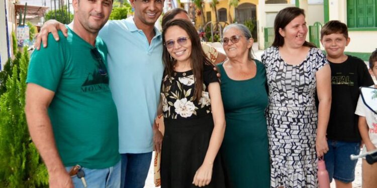 Martins recebe Allyson em encontro de jovens e registra forte apoio da população ao pré-candidato