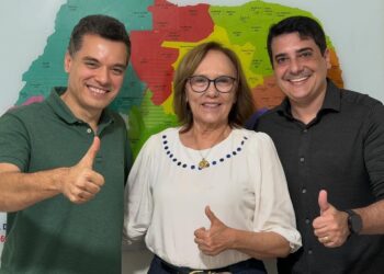 Senadora Zenaide recebe apoio para sua reeleição do ex-prefeito de Apodi, Alan Silveira