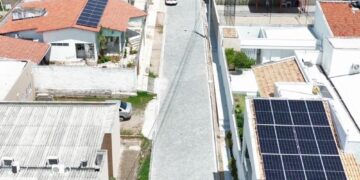 Prefeita Marianna Almeida inaugura quase 1 mil m² de pavimentação com piso intertravado em Pau dos Ferros