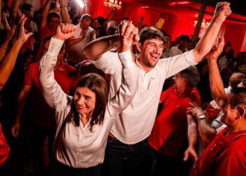 Zé Roberto Pezão aparece com 49% das intenções de votos e abre 6,2% de vantagem em Itaú