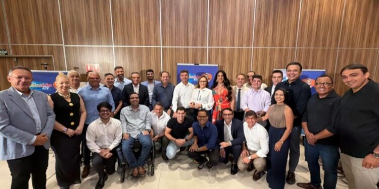 Zenaide recebe o apoio de 20 vereadores de Natal e consolida base e liderança na capital