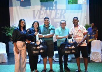 Dez anos depois, atletas de São Gonçalo do Amarante voltam a receber kits esportivos