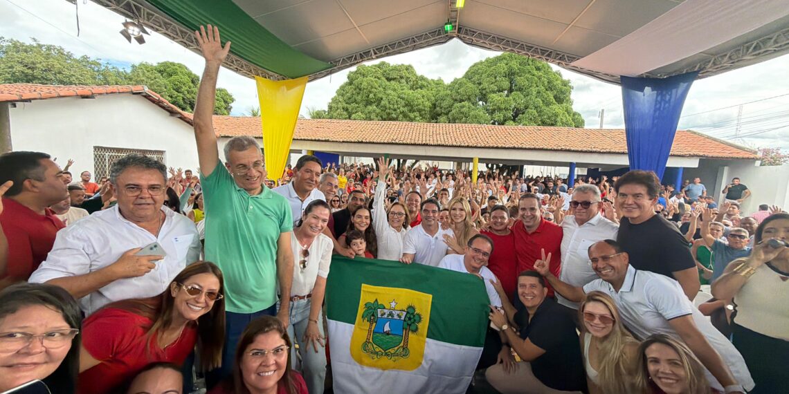Dr. Gustavo Soares reúne representantes de mais de 40 municípios em grande encontro em Assú
