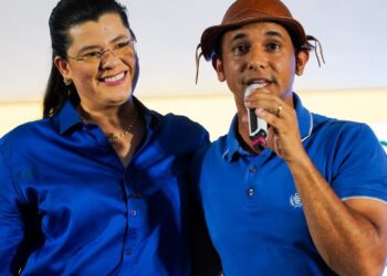 Com coordenação de Marianna, Allyson reúne multidão em Pau dos Ferros e fortalece pré-candidatura no Alto Oeste