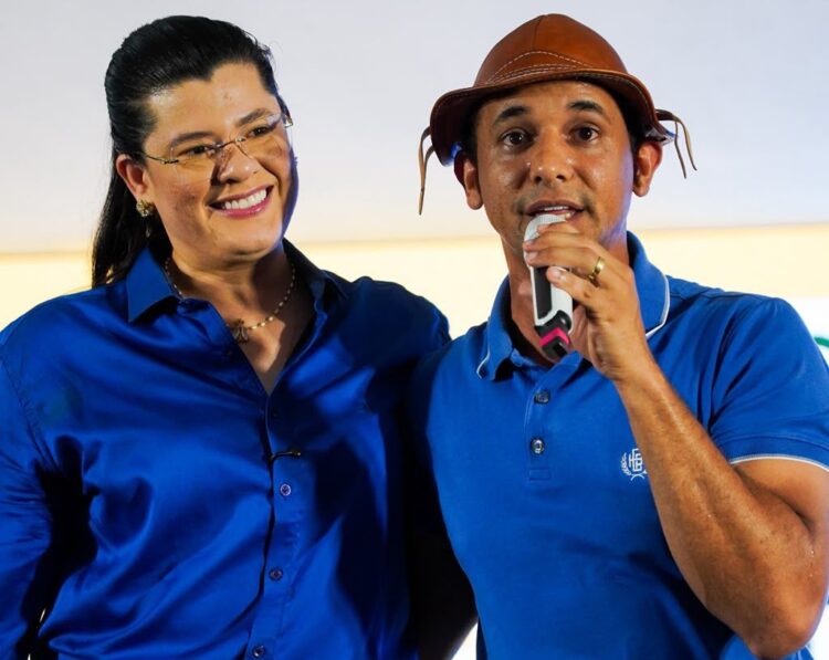 Com coordenação de Marianna, Allyson reúne multidão em Pau dos Ferros e fortalece pré-candidatura no Alto Oeste