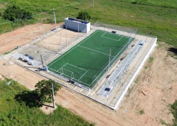 Com investimento de R$ 615 mil, Marianna Almeida inaugura Areninha Society em Pau dos Ferros