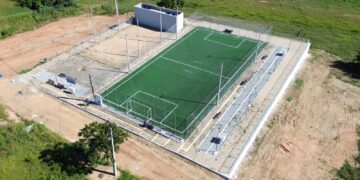 Com investimento de R$ 615 mil, Marianna Almeida inaugura Areninha Society em Pau dos Ferros