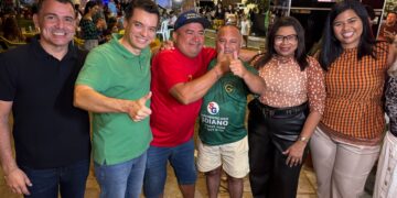 Walter Alves participa de arraiás e prestigia tradições juninas em Parnamirim