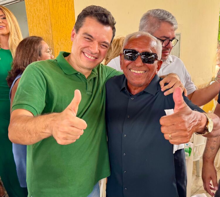 Em Caicó, Walter Alves participa do tradicional Almoço de Sant’Ana
