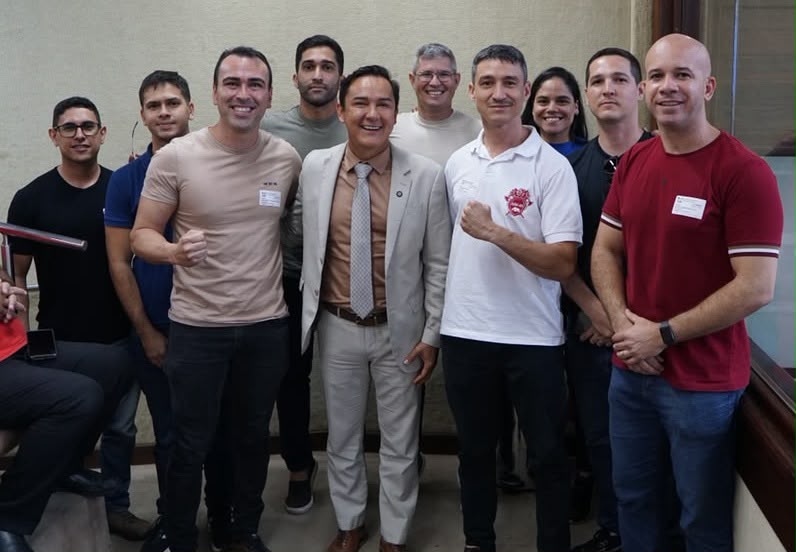 Aprovado projeto de Neilton Diógenes que reconhece bombeiros militares como profissionais da saúde