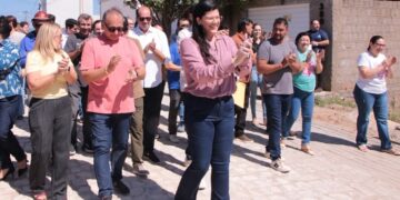 Marianna Almeida entrega novo trecho da Rua das Lavandas e conclui pavimentação de toda a via
