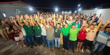 Vereador mais votado de Nísia Floresta, Lula reúne multidão em apoio a Walter Alves