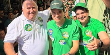 Walter Alves visita Feira Livre de Apodi e destaca mais de R$ 16 milhões destinados ao município
