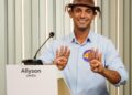 Allyson propõe Pix estudantil de R$ 200 e kit escolar completo para rede pública do RN