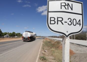 Ministério prepara licitação para duplicar três novos trechos da BR-304 no RN